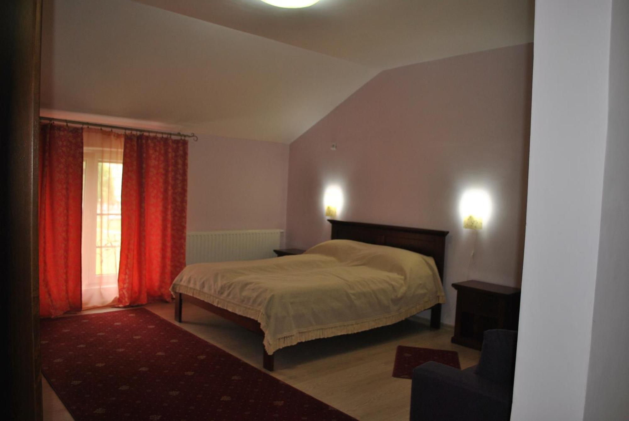 Vila Veche Hateg Room photo